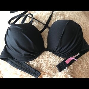 Victoria’s Secret bikini top 34D